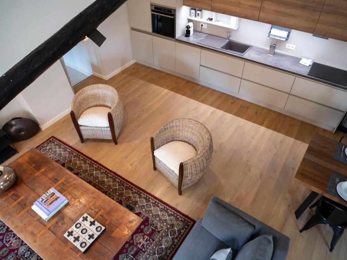 Cozy Nest In The Center Of Isle Sur La Sorgue For 4 People Lägenhet LʼIsle-sur-la-Sorgue Exteriör bild